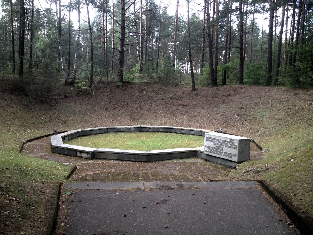 Litva - Pamätník Paneriai